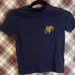 Amazon Essentials Navy T-Shirt with Yellow Graphic
